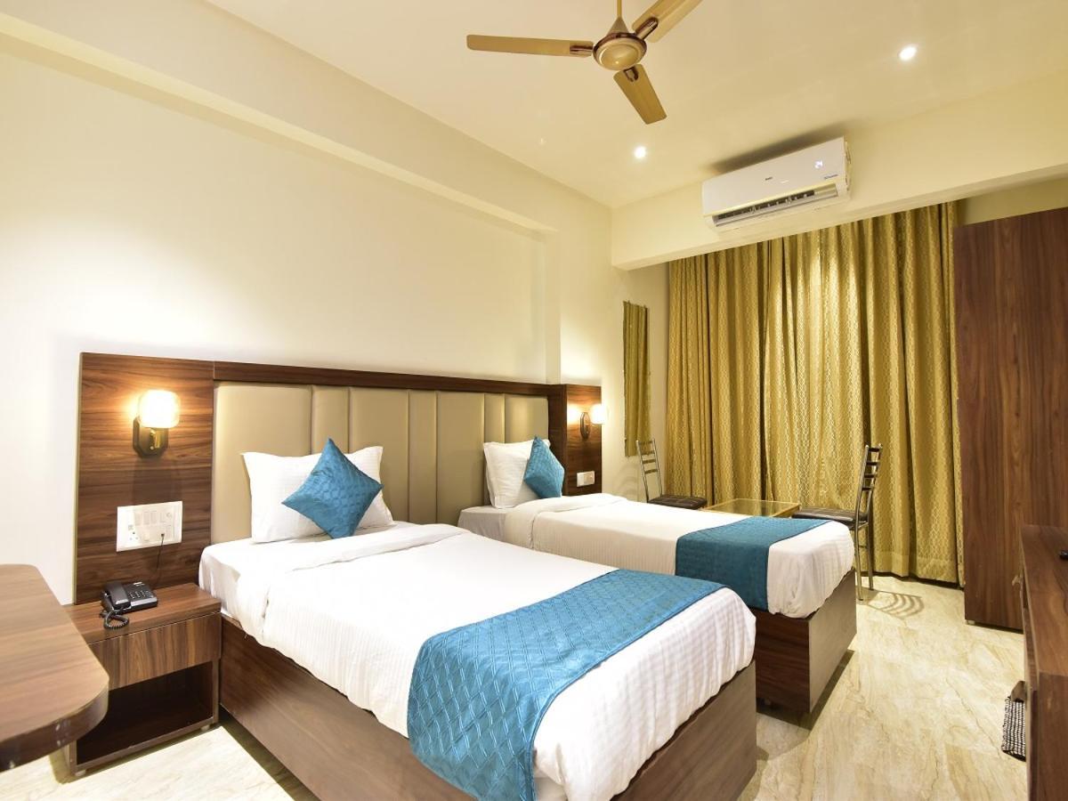 Hotel Candor Amigo Airoli Mind Space 纳威孟买 外观 照片